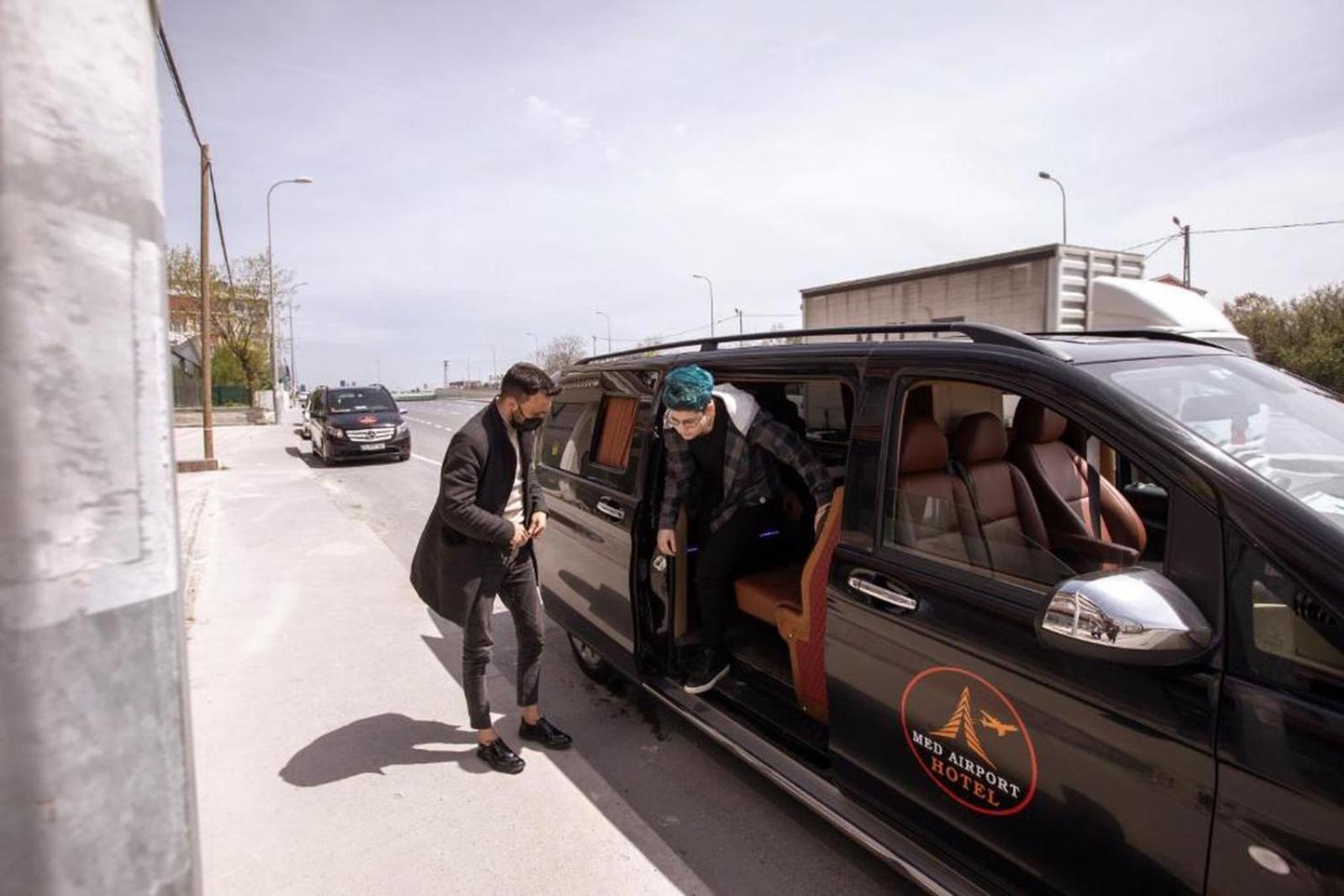 Med Airport Hotel Arnavutkoy المظهر الخارجي الصورة